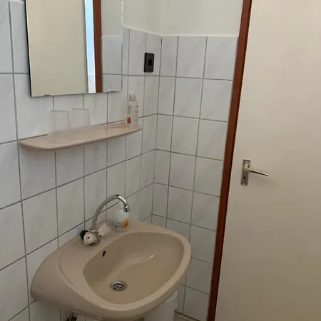 Mezei Kucko Apartman Homestay *