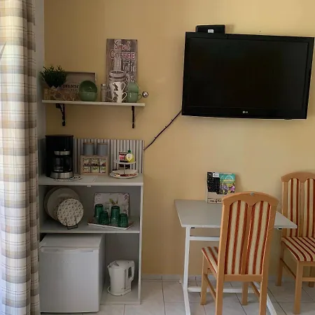 Mezei Kucko Apartman Homestay Buk